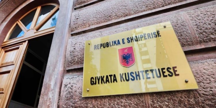 BE shuplakë Sadushit e Begajt për ndërhyrjen në Kushtetuese