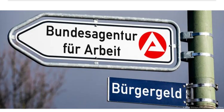 “Shumë punonjës varen nga ndihmat e shtetit!” DW: Njerëzit në Gjermani nuk mund të jetojnë vetëm me pagën