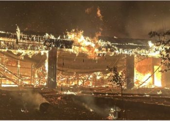 FOTO/ Digjet restoranti në Theth, zjarri shuhet nga ndërhyrja e banorëve