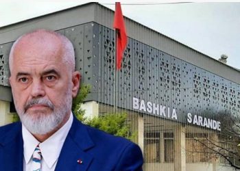 Vazhdon vala e dorëheqjeve, largohen edhe drejtorët e bashkisë Sarandë, kryebashkiaku i Konispolit refuzon urdhrin e Ramës