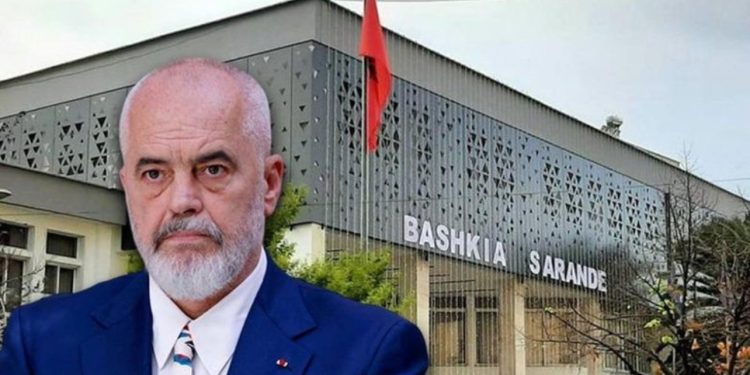 Vazhdon vala e dorëheqjeve, largohen edhe drejtorët e bashkisë Sarandë, kryebashkiaku i Konispolit refuzon urdhrin e Ramës