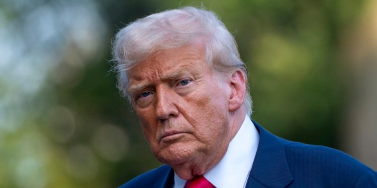 Raportimet për rastin Epstein, Trump padit Wall Street Journal, Presidenti amerikan: Shpifës dhe të rremë në gazetën e pavlerë