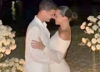 FOTO/ Interisti Benjamin Pavard martohet me aktoren kosovare Kleofina Pnishi: ceremonia dasmës ishte në Bregun e Amalfit…