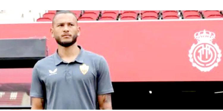 Luis Suarez konfrontohet me hajdutët dhe parandalon një grabitje në shtëpinë e tij…