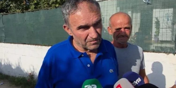 Vrasja e 56-vjeçarit nga vajza në Fier/ Flet vëllai i viktimës: Kam rreth 2 vjet e gjysmë që nuk flisja me të, nuk e linte gruaja