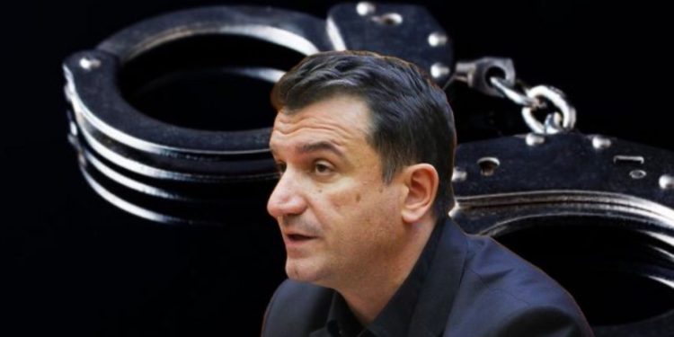 Nëna e Veliajt shkruan letër: Djali im i izoluar, familja po vuan shumë nga ky makth kafkian! Pse mbyll sytë Evropa?