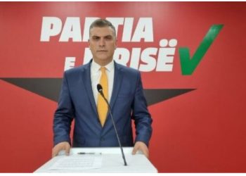 Blushi kërkesë zyrtare Drejtorit të Burgjeve dhe Kreut të SPAK: Ndalni masat represive ndaj Metës, më lejoni takimet dhe bisedat telefonike