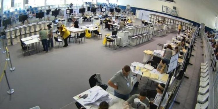 Rinumërohen 30 kuti nga 290 të qarkut Durrës: PD dhe PS humbin vota! Si kanë ndryshuar rezultatet për kandidatët