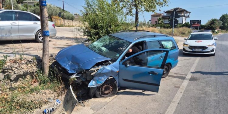 Aksident në aksin Sarandë-Delvinë, 4 persona të plagosur