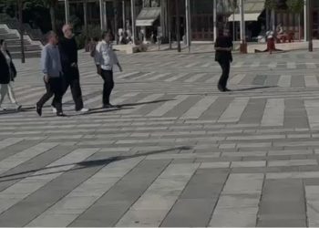 “Ky është vetëm hapi i parë”/ Dorëheqja e gjithë drejtorëve në Vlorë, Rama: E kanë kuptuar që qyteti është mbi të gjitha