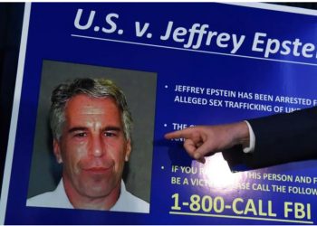 Trump premtoi se do të publikonte dosjet e lidhura me skandalin, Departamenti i Drejtësisë në SHBA: Nuk është gjetur asnjë listë klientësh, Jeffrey Epstein kreu vetëvrasje