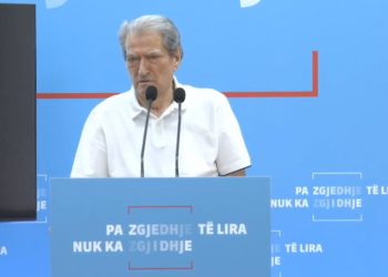 Salianji u lirua nga burgu/ Berisha: Ishte dënim politik, vuajti 9 muaj jashtë çdo ligji