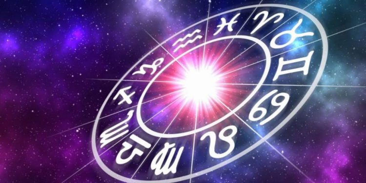 Në dashuri do të keni më shumë fat, çfarë parashikojnë yjet për ju