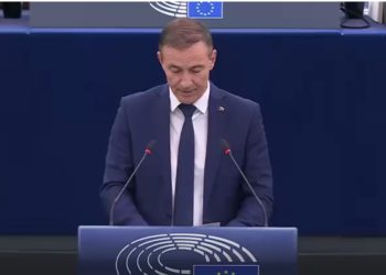 “Autoritetet duhet të respektojnë shtetin e së drejtës!” Eurodeputeti Kovatchev: Partia në pushtet bleu vota në 11 maj