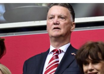Louis Van Gaal jep lajmin bombë: “Nuk vuaj më nga kanceri, jam shëruar!”…