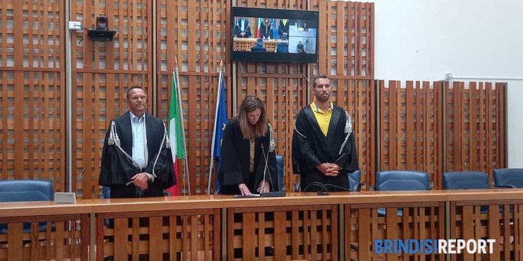 EMRAT/ Trafik droge nga Holanda në Itali/ Gjykata e Brindisit dënon me 80 vite burg grupin italo-shqiptar! “Koka” e bandës një 60-vjeçar shqiptar