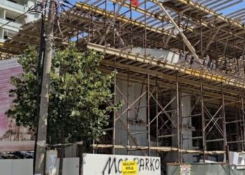 Pallati i konfiskuar në Vlorë: Investitor, ish-drejtori i Urbanistikës në bashki. Nën hetim për ndërtim të paligjshëm administratori e investitori