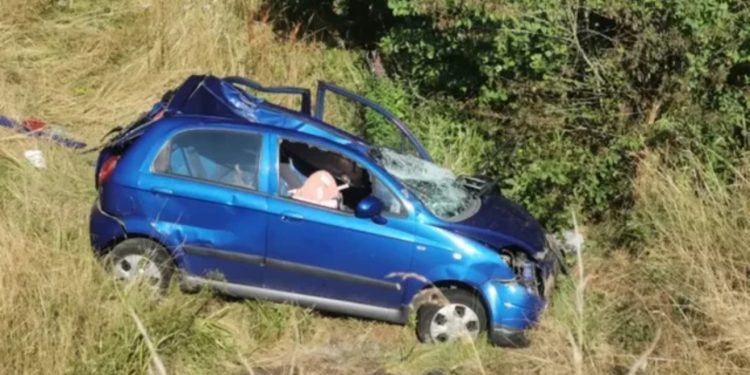 Aksident i rëndë në Gjermani/ Mjeti u përmbys disa herë pasi doli nga rruga, humb jetën 21-vjeçarja nga Kosova