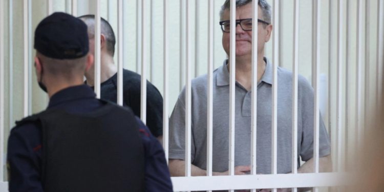 Ekspertët e OKB-së kërkojnë hetime për vdekjet në paraburgimet e Bjellorusisë