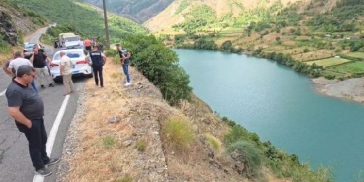 Vrasja e 23-vjeçarit në Mat/ Petrit Çakrri: Nuk kam lidhje me ngjarjen! Me vëllezërit Bushgjoka dolëm në zonë për të kërkuar një sasi droge!