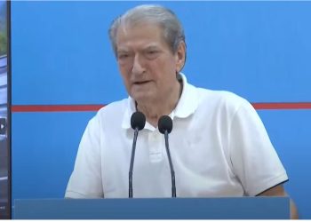 Berisha: Asnjë ndërtesë e prishur në Theth nuk është në zonën e mbrojtur, të gjitha janë në zonën urbane