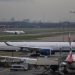 Kaos në aeroportet e Britanisë, fillon fluturimi i disa linjave ajrore.