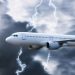 Pse turbulencat në avion po shfaqen më shpesh dhe janë më të forta.