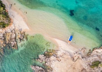 “Shqipëria, vendi ideal për aventura”/ “Independent”: Plazhe të qeta dhe kosto të ulëta