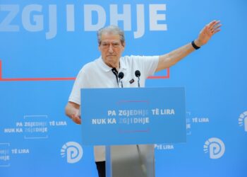 Berisha i drejton 4 pyetje Ramës: Nëse nuk ballafaqohesh dot me Daniel Shimën, je autori kryesor i këtij terrorizmi shtetëror bashkë me Agasin