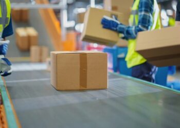 25 shtete reagojnë ndaj tarifave të Trumpit, ndalojnë të gjitha dërgesat postare në drejtim të SHBA-së