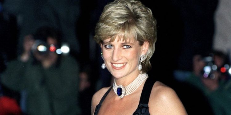 “28 vjet pa Princeshën e Zemrave”: Bota vazhdon të pyesë në heshtje: A ishte vdekja e Lady Diana një aksident?