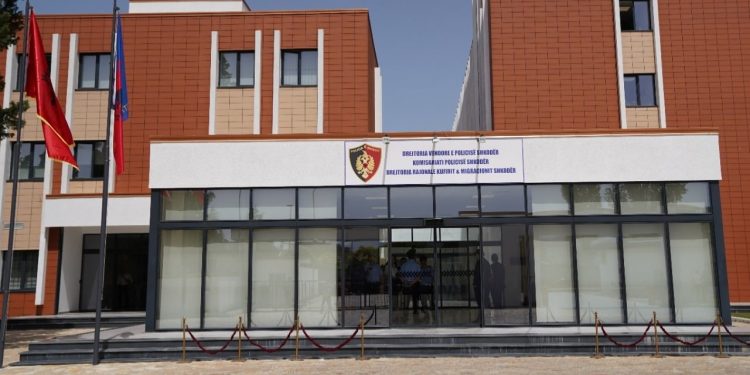 61-vjeçari përplas policin në vijat e bardha në Shkodër