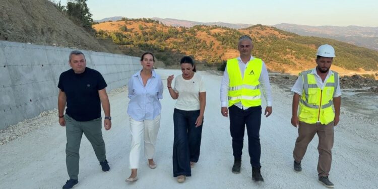 Aksi Berat-Ballaban në vitin e ardhshëm: Balluku inspekton punimet, rrugët e reja për sezonin veror