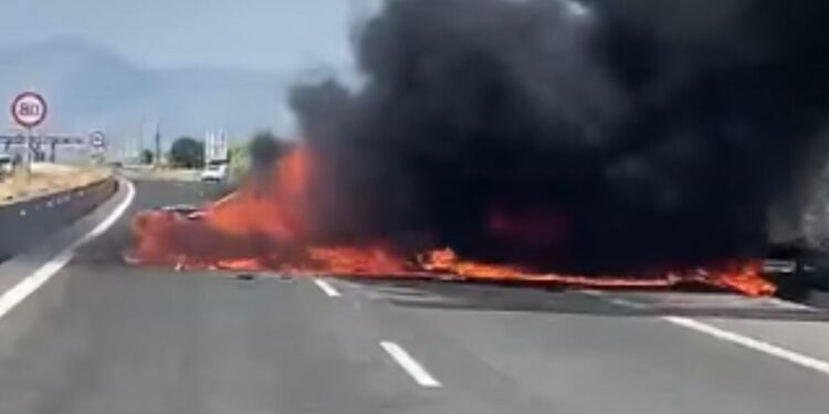 Aksident i fatkeq në Greqi, humbin jetën tre shtetas shqiptarë.