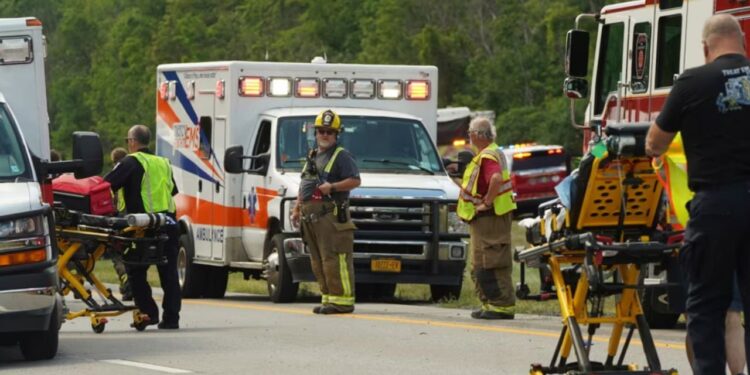 Aksident i rëndë në SHBA, katër të vdekur dhe disa të plagosur rëndë