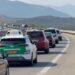 Aksident në autostradën Fier-Vlorë: Dy automjete përplasen, shkaktohet trafik i dendur.