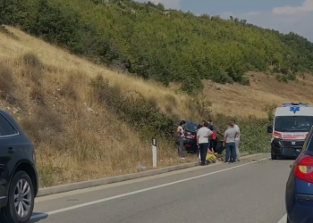 Aksident në rrugën ‘Vau i Dejës–Bushat’, një person i plagosur.
