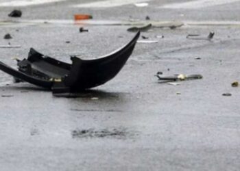 Aksident tragjik në Shkodër, një person vdes pas përplasjes mes kamionit dhe makinës.