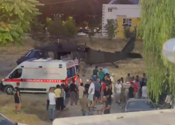 Aksidenti në Korçë, i dëmtuari transportohet me helikopter drejt spitalit të Traumës/ Video
