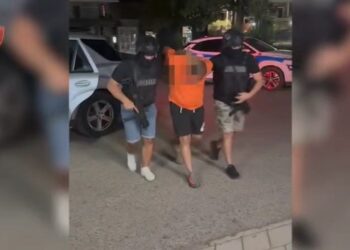 Arrestohen tre individë në Fier, të akuzuar nga Italia si anëtarë të grupeve kriminale