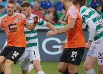 Ballkani lë Europën, skuadra e Orges Shehit humb në Irlandë pas fitores së parë.