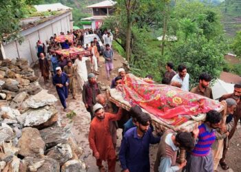 Bilanci i viktimave nga përmbytjet e rënda në Pakistan vazhdon të rritet! Më shumë se 300 persona kanë humbur jetën, shumë shtëpi janë shkatërruar.