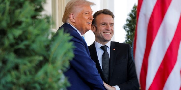 Bisedimet për paqe mes Ukrainës dhe Rusisë: Macron sugjeron se Putin mund të kishte 'manipuluar' Trump-in nëse...