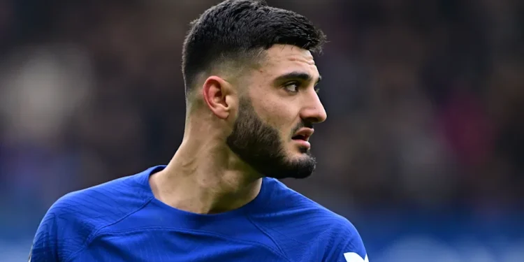 Broja largohet përfundimisht nga Chelsea, arrihet marrëveshja me klubin tjetër të Premier League