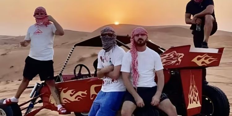 Daily Mail 'skaner' Hellbanianz: Pse e braktisën Londrën dhe nisën për në Dubai