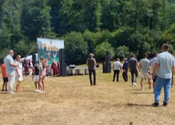 “Dallgët e Shebenikut: Promovimi i Turizmit në Përrenjas dhe Krenaria e Banorëve për Ushqimin Bio”