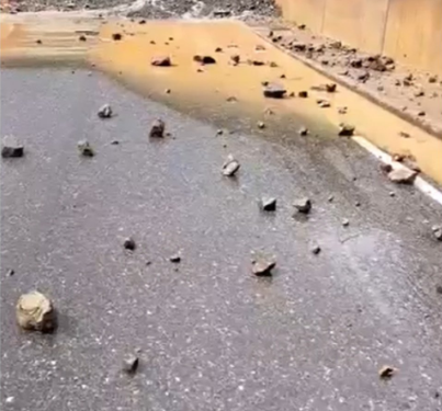 Derrshqitje dhe bllokim i rrugës në segmentin Gramsh–Korçë