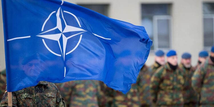 Dron rus në Poloni: Aktivizohet “Neni 5” për sigurinë, zbatuar vetëm një herë.