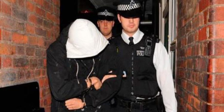 Ekskluzive: Emri që u kërkua nga Prokuroria e Elbasanit, arrestohet nga Interpol Tirana në Londër.