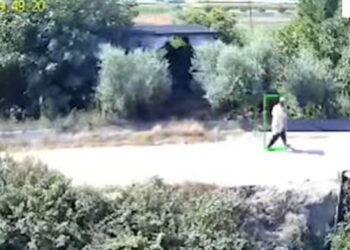 Flakët në terren, Rama ndan pamjet e autorëve të zjarrvënieve: 10 të arrestuar, 4 nën hetim penal